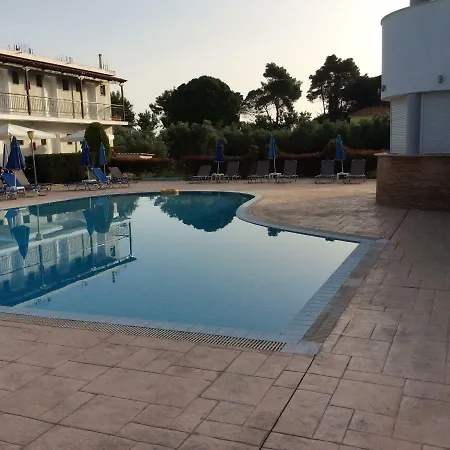 Aparthotel Studios Odysseas 3*
